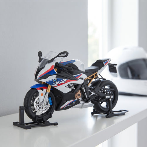 Racer RR Superbike – pohled zepředu, model 1:9